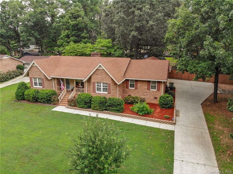 1005 Oak Hill Dr, Monroe, NC 28112