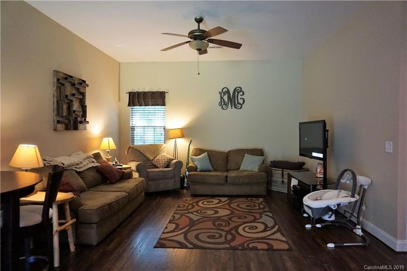 1069 Starling Dr, Rock Hill, SC 29730