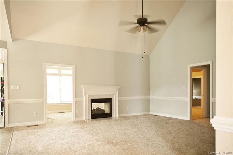 4693 Shannamara Dr, Matthews, NC 28104