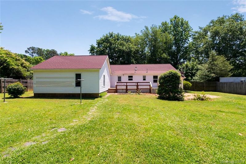 7733 Davis Rd, Mint Hill, NC 28227