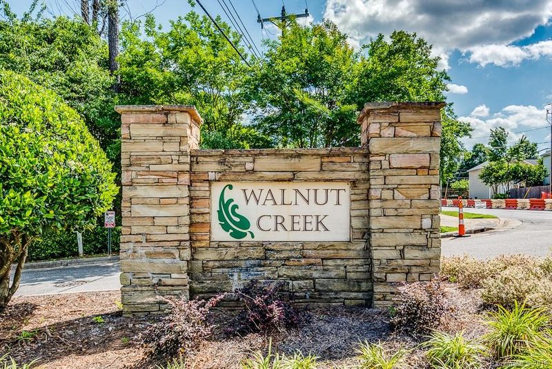 3144 Walnut Park Dr, Charlotte, NC 28262