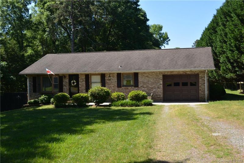 2229 Primm Rd, Charlotte, NC 28216