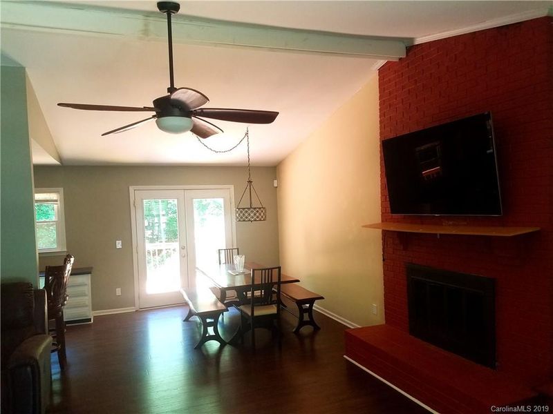 7401 Feathers Pl, Charlotte, NC 28213