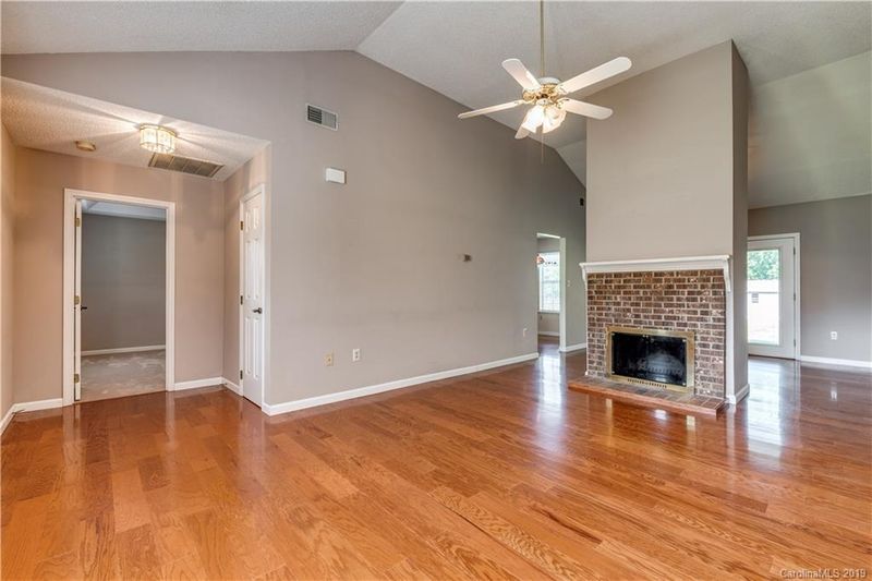 3025 Tom Savage Dr, Harrisburg, NC 28075