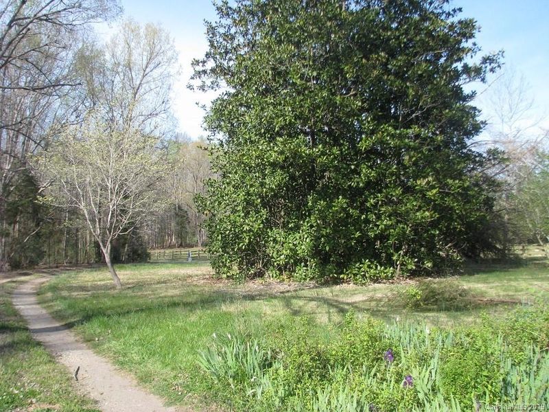 50 Ac Akinbac Rd, Clover, SC 29710