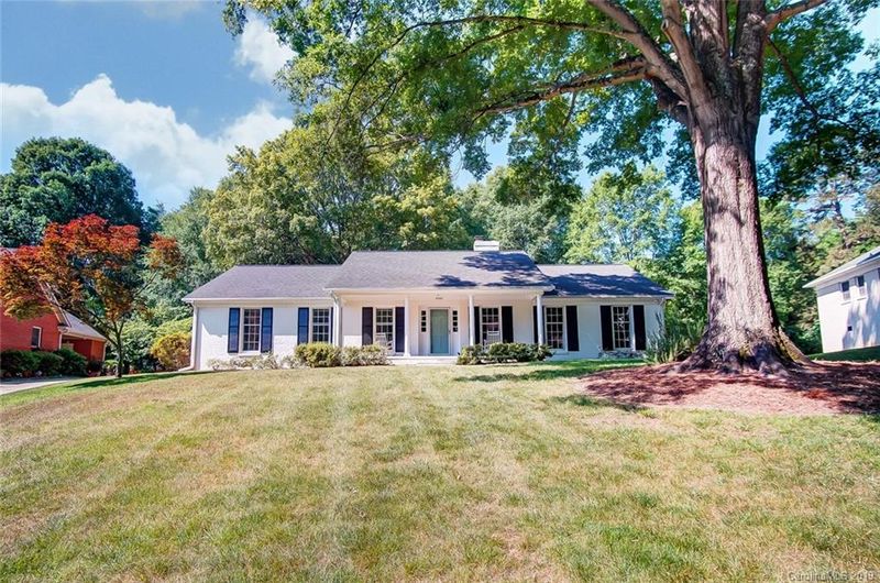 6532 Rocky Falls Rd, Charlotte, NC 28211
