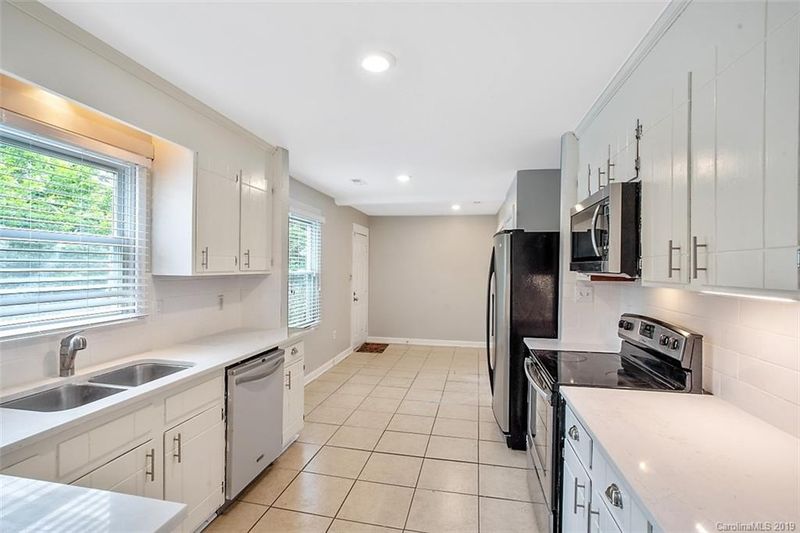 11410 April Day Ln, Charlotte, NC 28226