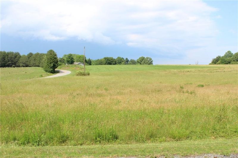 127 Congo Rd, Statesville, NC 28625