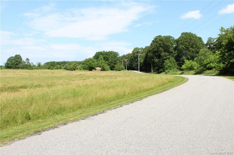 127 Congo Rd, Statesville, NC 28625