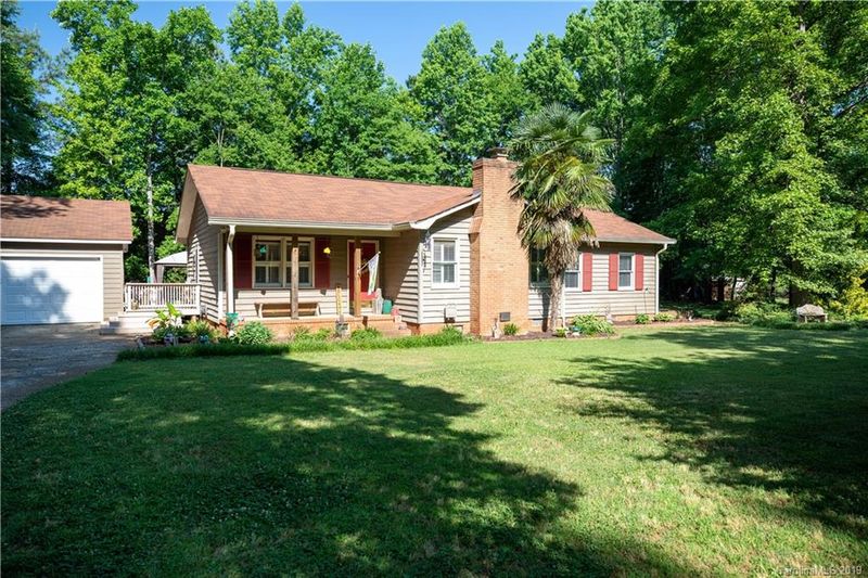 2325 Canberra Dr, Rock Hill, SC 29732