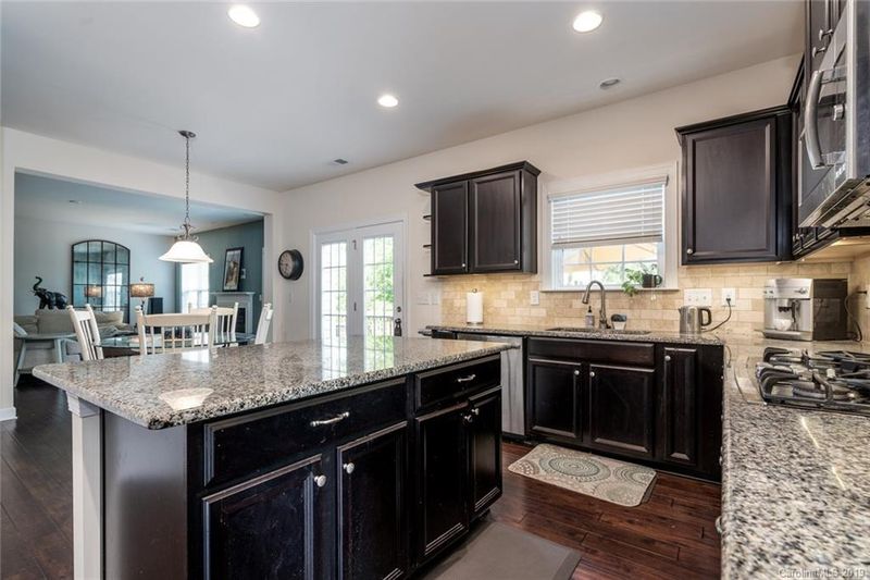 10101 Alabaster Dr #49, Davidson, NC 28036