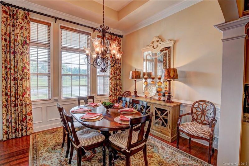 9320 Carneros Creek Rd, Charlotte, NC 28214