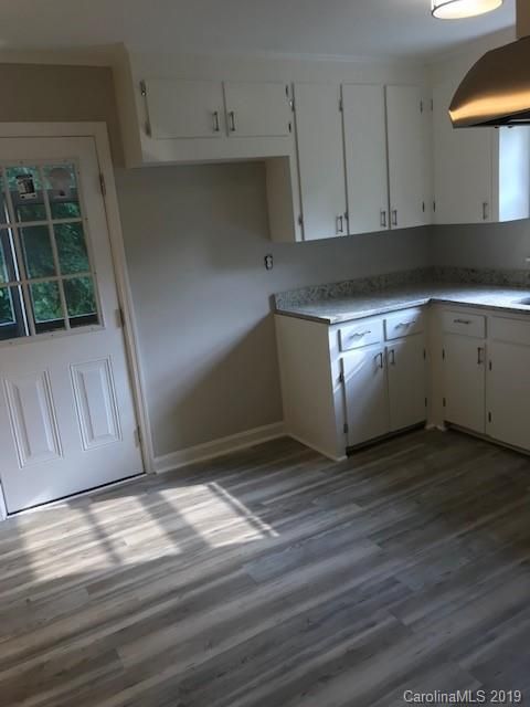 609 Blackmon St, Charlotte, NC 28208