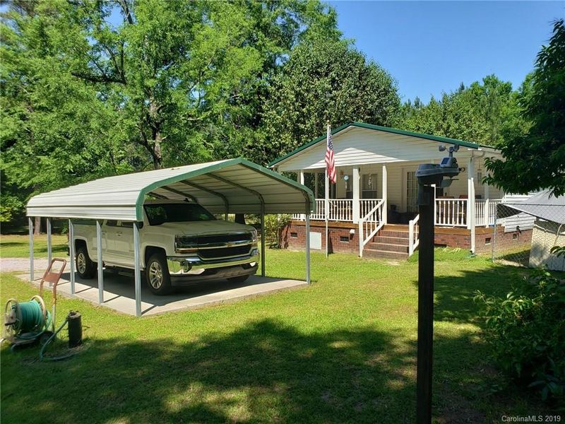 3253 Ross Dye Rd, Great Falls, SC 29055