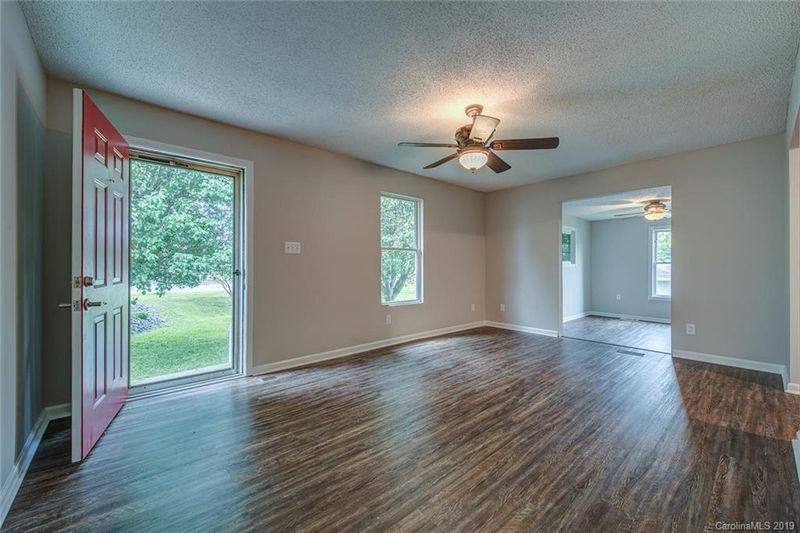 104 Keener Blvd, Belmont, NC 28012