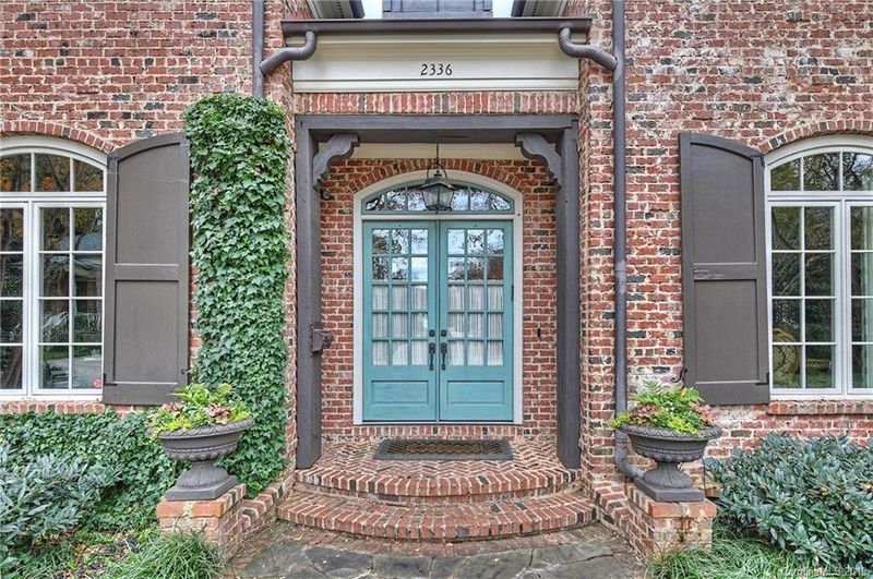 2336 Providence Rd, Charlotte, NC 28211