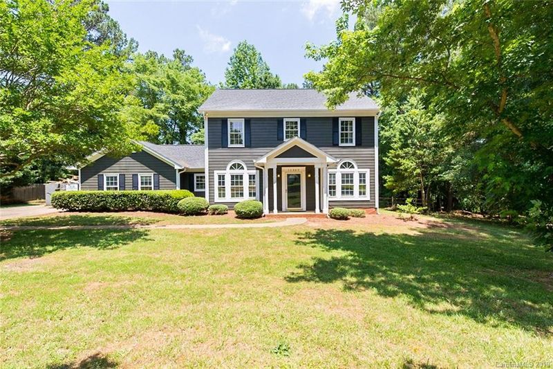 15309 Bexley Pl, Mint Hill, NC 28227
