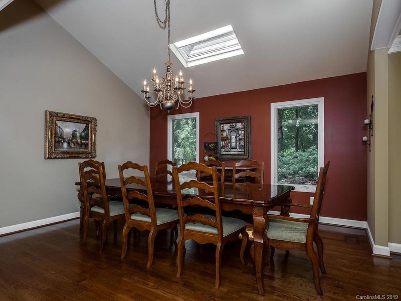 2517 Rosegate Ln, Charlotte, NC 28270
