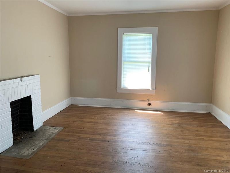3067 1st Ave, Hickory, NC 28602