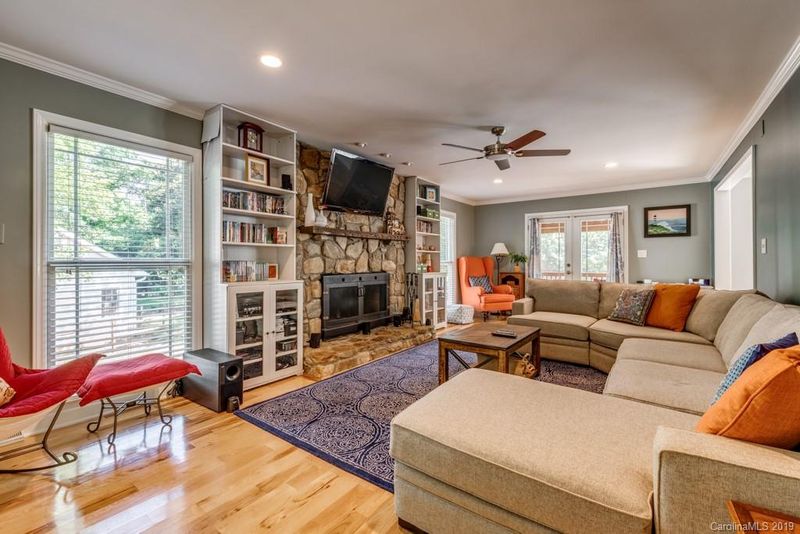 3100 Quilting Rd, Matthews, NC 28105