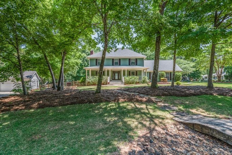 3100 Quilting Rd, Matthews, NC 28105