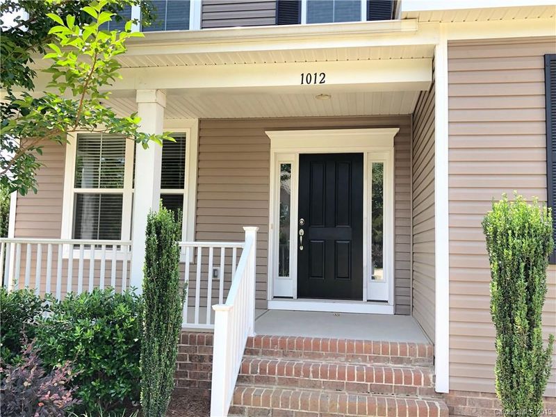 1012 Hawker Rd, Matthews, NC 28104