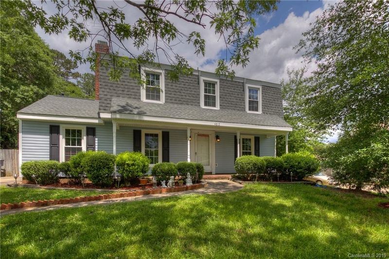 4812 Shadow Moss Ct, Charlotte, NC 28227