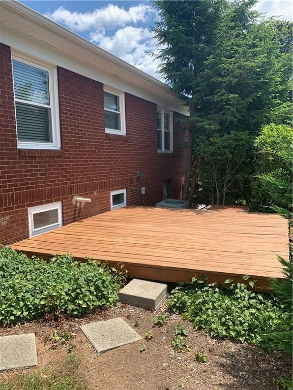 2107 2nd Ave NW, Hickory, NC 28601