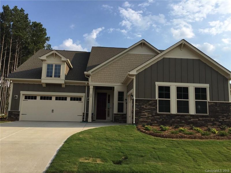 400 Picasso Trl #143, Mount Holly, NC 28120