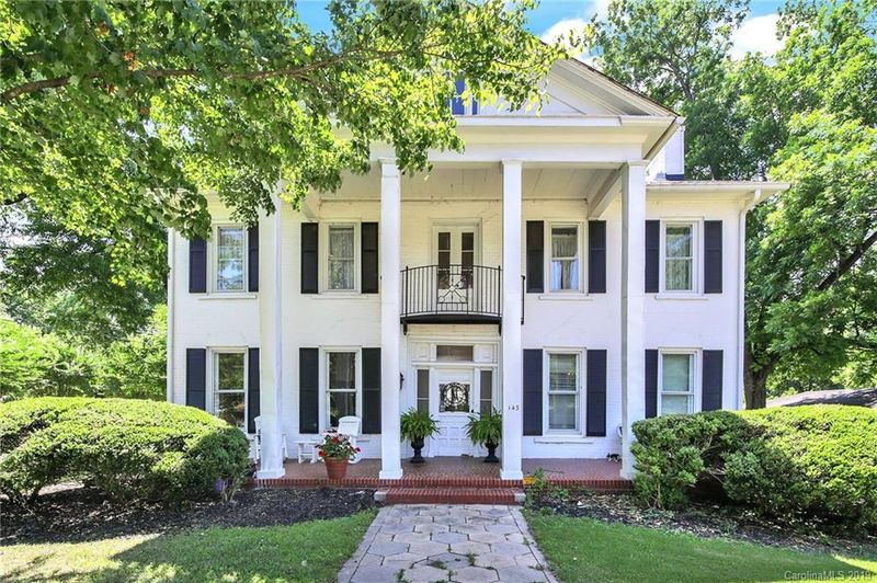 143 York St, Chester, SC 29706