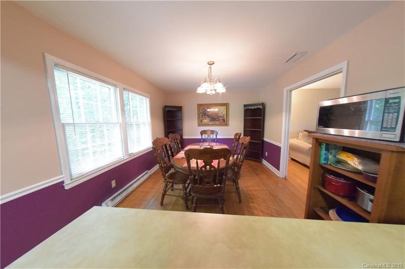 7114 Preston Ct, Charlotte, NC 28215