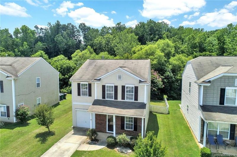 8401 Ainsworth St, Charlotte, NC 28216