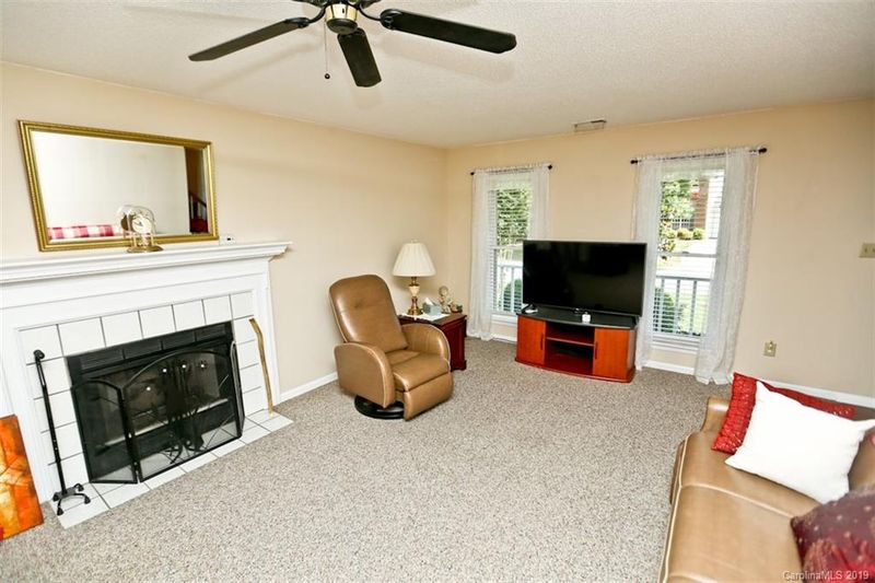 3724 Winterberry Ct, Concord, NC 28027