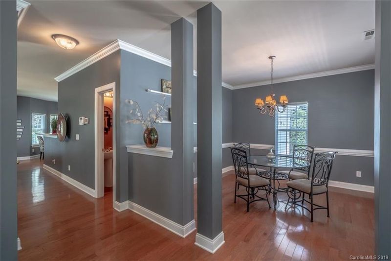 9821 Forsberg Ct, Cornelius, NC 28031