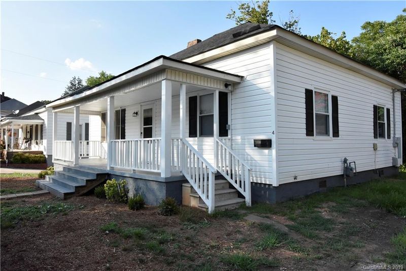4 1st St, Cramerton, NC 28032