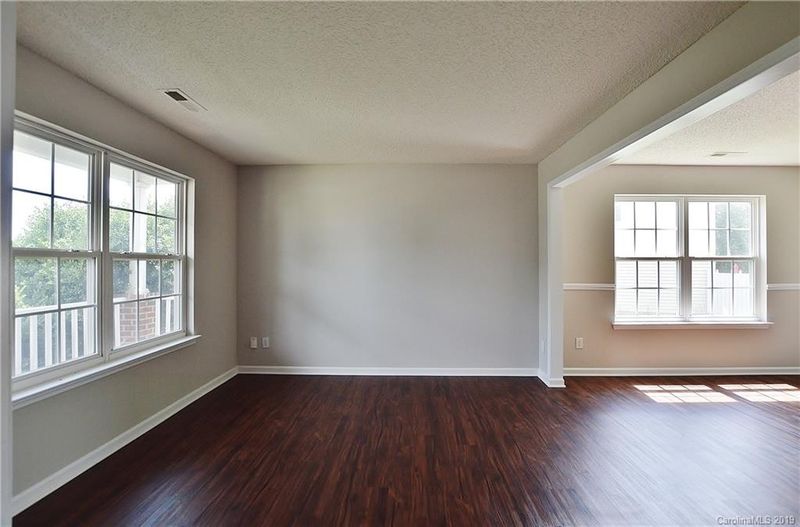119 Ranlo Ave, Gastonia, NC 28054