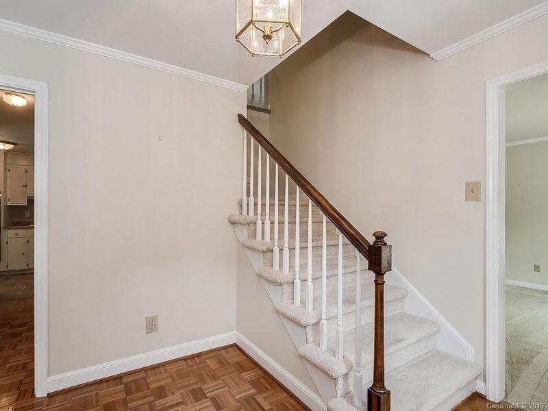 6430 Saint John Ln, Charlotte, NC 28210