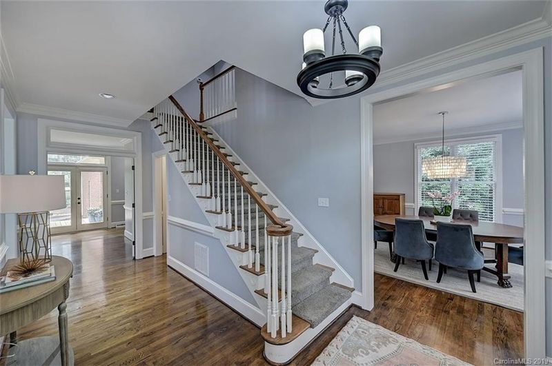 6911 Green Turtle Dr, Charlotte, NC 28210