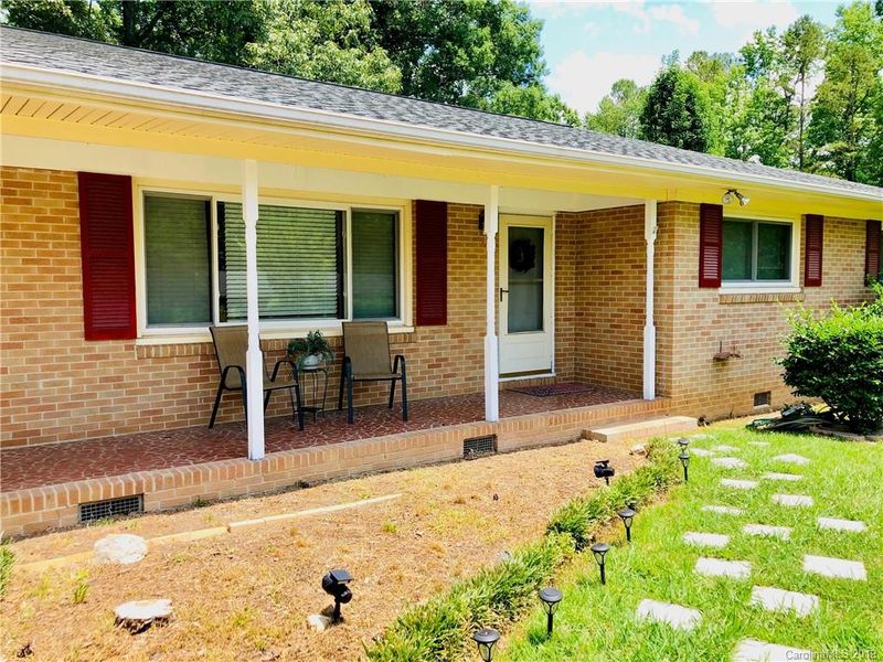 102 Survey St, Lancaster, SC 29720