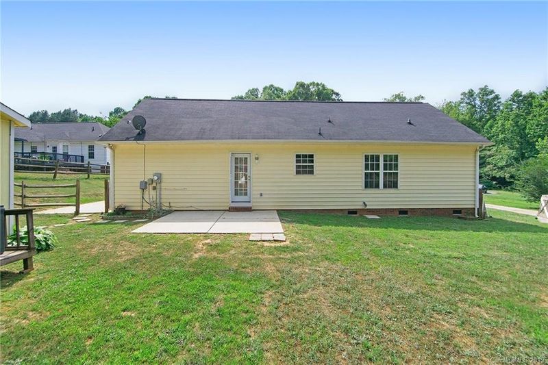 5524 Mallard Ln, Gastonia, NC 28052