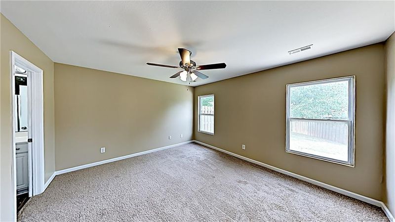 2255 Brandybuck Ln, Charlotte, NC 28269