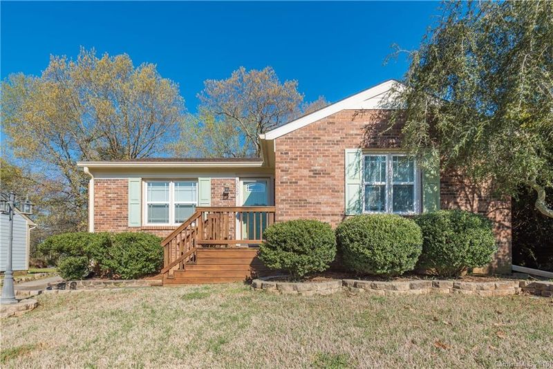 3529 Redstones Rd, Charlotte, NC 28212