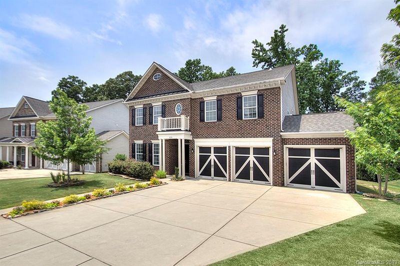 3070 Amaranth Dr, Tega Cay, SC 29708