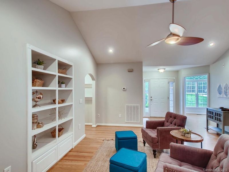 10021 Hagers Rd, Huntersville, NC 28078