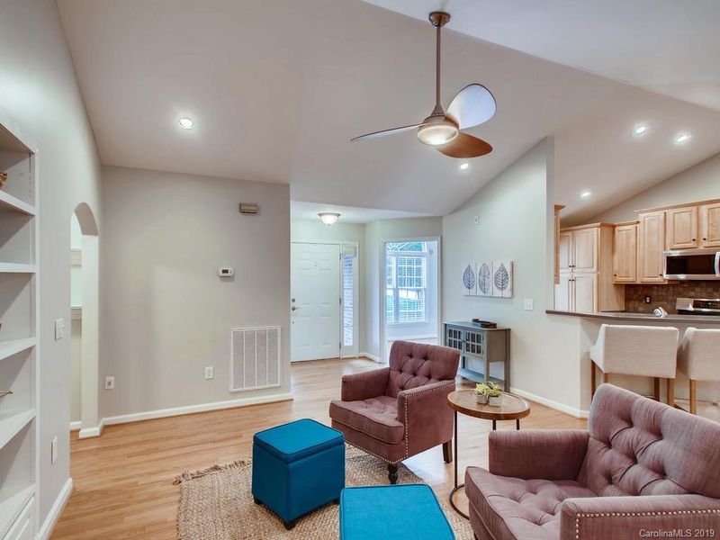 10021 Hagers Rd, Huntersville, NC 28078