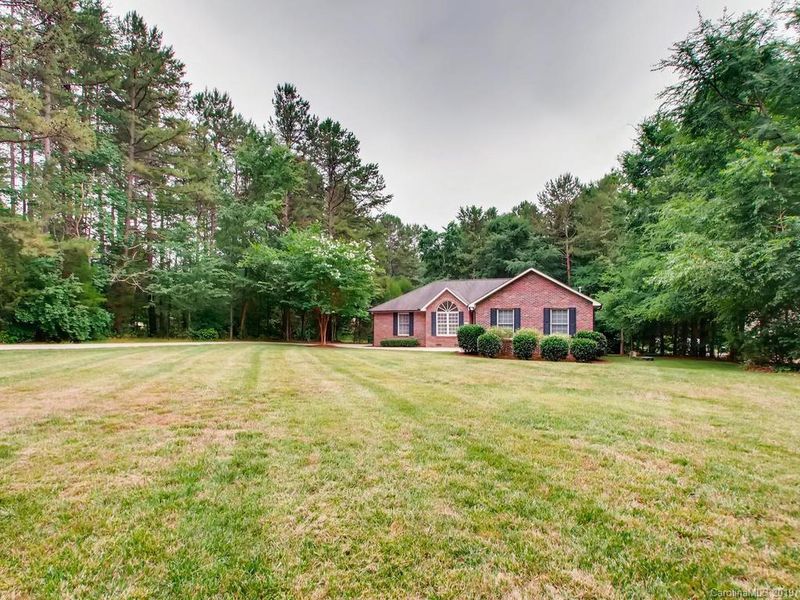 10021 Hagers Rd, Huntersville, NC 28078