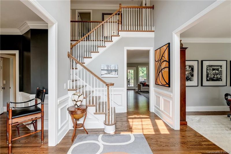 7016 Meadow Run Ln, Charlotte, NC 28277