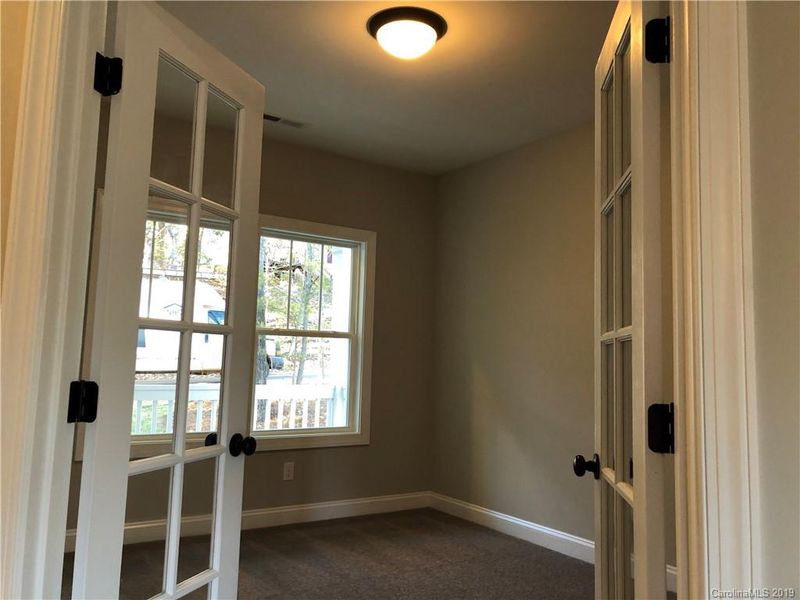 9092 Pitcairn Dr, Tega Cay, SC 29708
