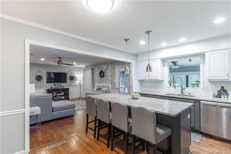 2115 Poinsett Dr, Rock Hill, SC 29732