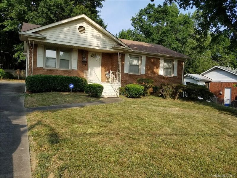 3224 Dawnshire Ave, Charlotte, NC 28216